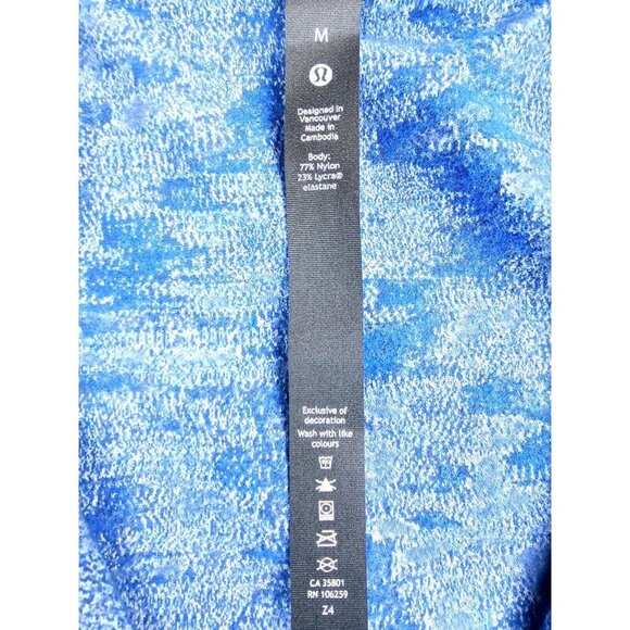 Lululemon Size Medium Mens Blue Camo Surge Warm 1/2 Zip Pocket Thumb Slot Nwt - Picture 4 of 13